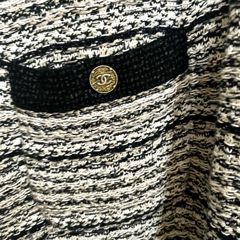 Sold! - Picture 6 of 16